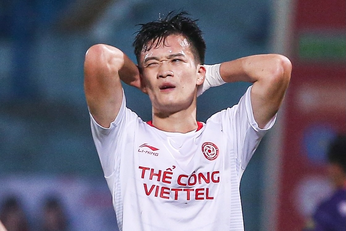 Chu nhan Qua bong vang 2023 cung khong cuu noi The Cong Viettel hinh anh