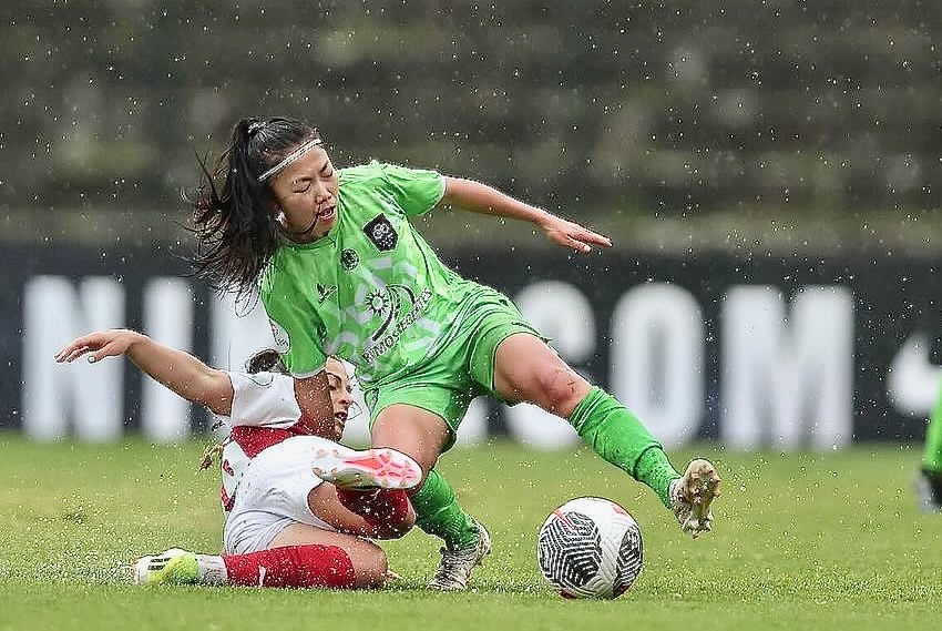 Huynh Nhu kien tao giup Lank co diem hinh anh