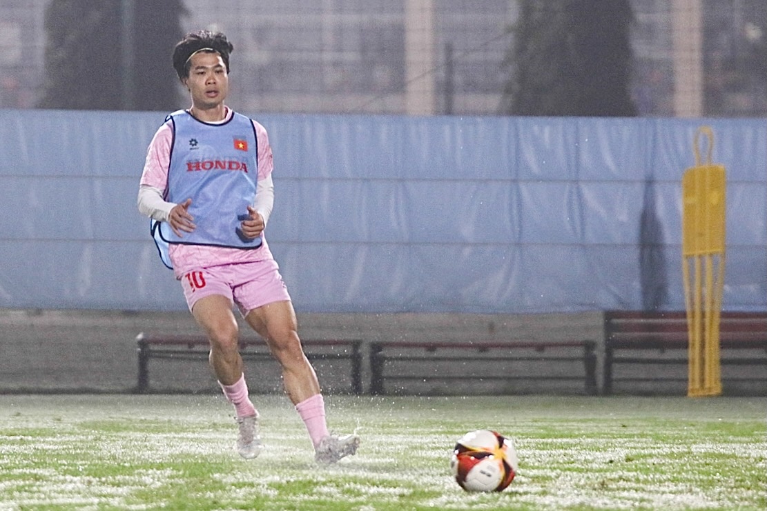 Cong Phuong tap o doi U23 Viet Nam hinh anh