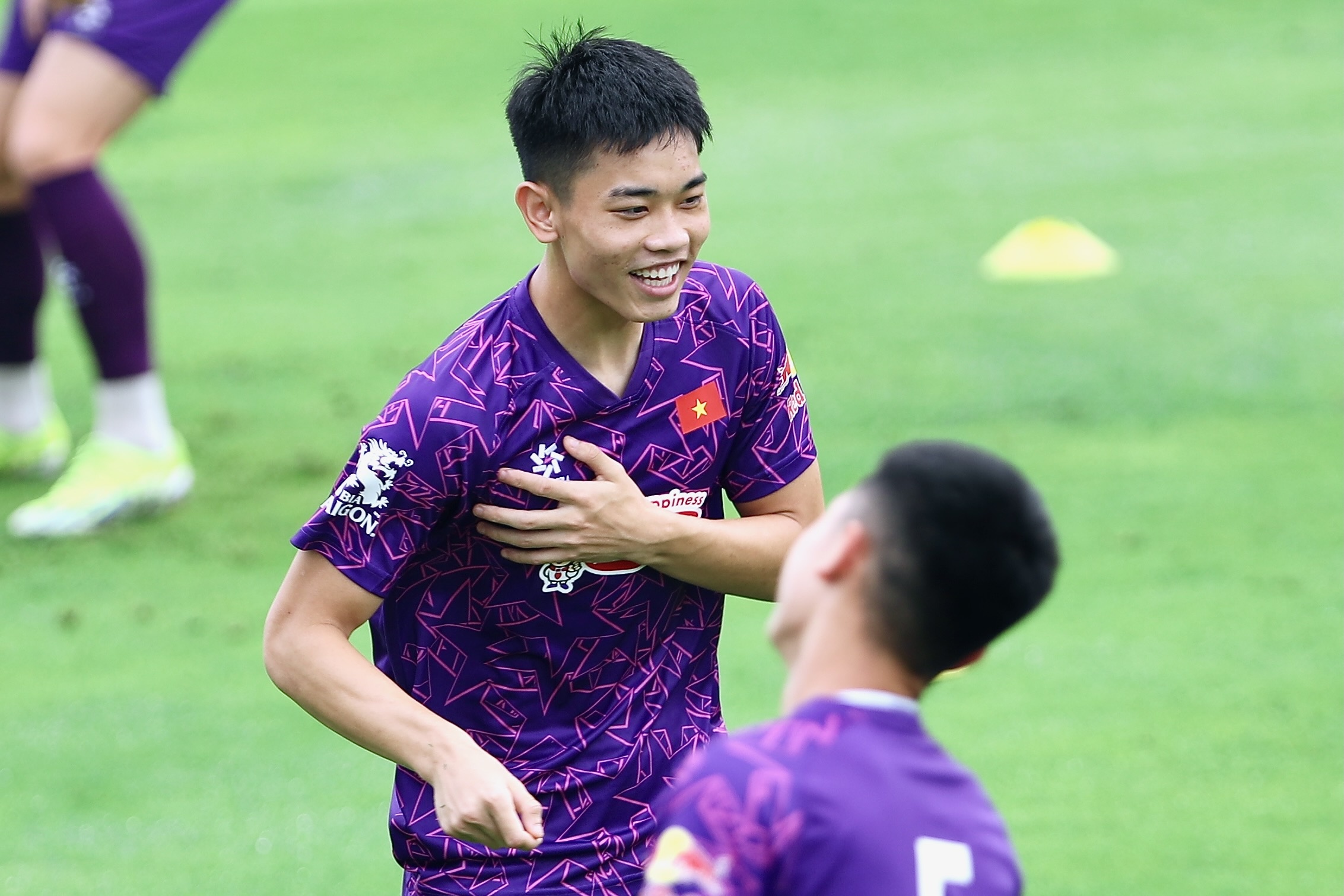 Dinh Bac coi bo ap luc khi len U23 Viet Nam hinh anh