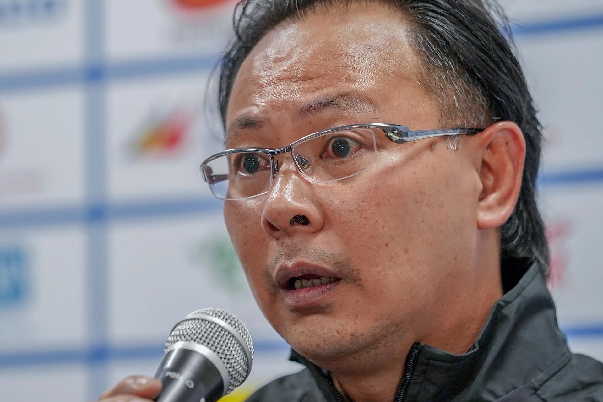 HLV Ong Kim Swee: 'Viet Nam kho vao ban ket U23 chau A' hinh anh