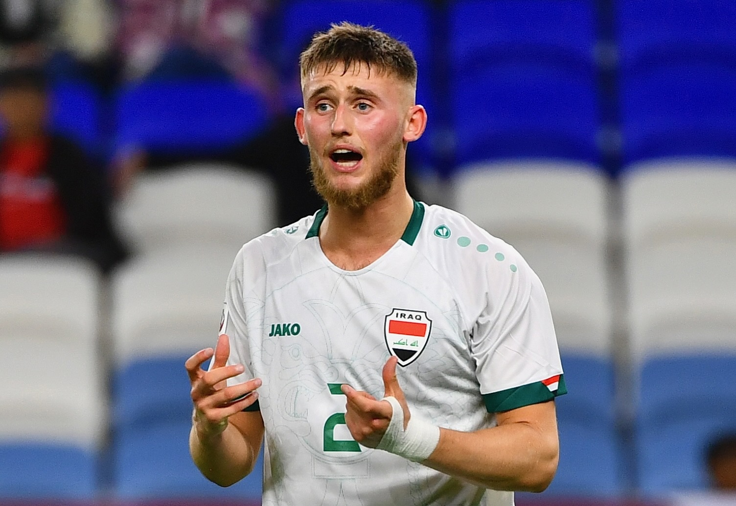 Dan cau thu thi dau o chau Au cua U23 Iraq hinh anh