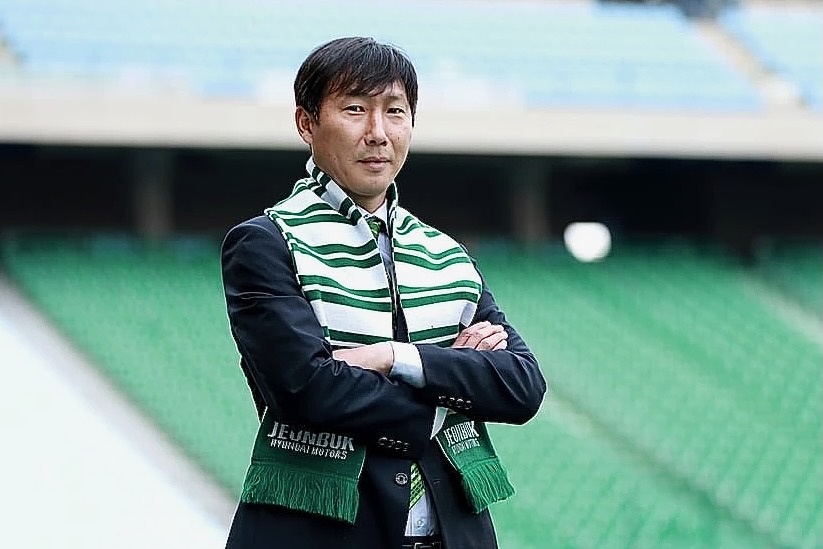 Dat muc tieu khiem ton, vi sao tuyen Viet Nam van can HLV ngoai? hinh anh