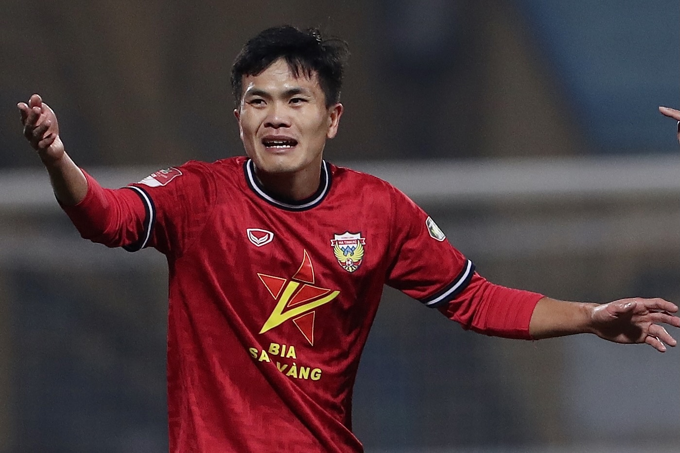 Vang nhieu cau thu, CLB Ha Tinh thua Binh Dinh hinh anh