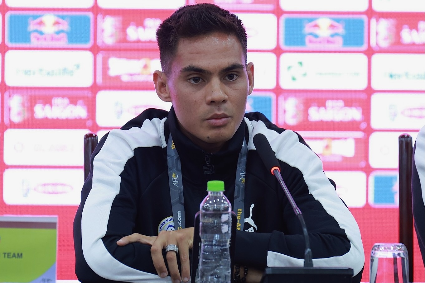 Trung ve tuyen Philippines de chung Quang Hai, Hung Dung hinh anh