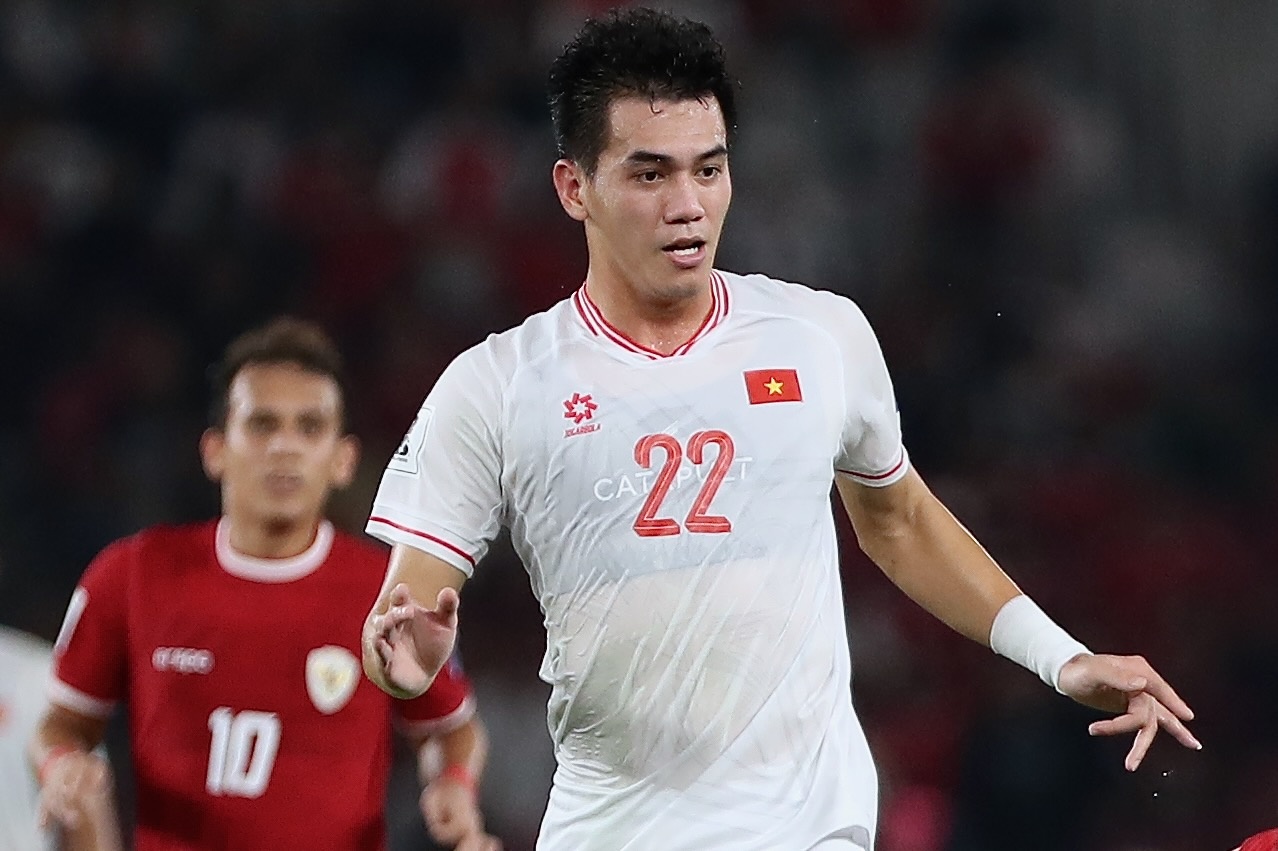 AFF Cup doi lich, VFF va VPF no luc tao dieu kien cho tuyen Viet Nam hinh anh