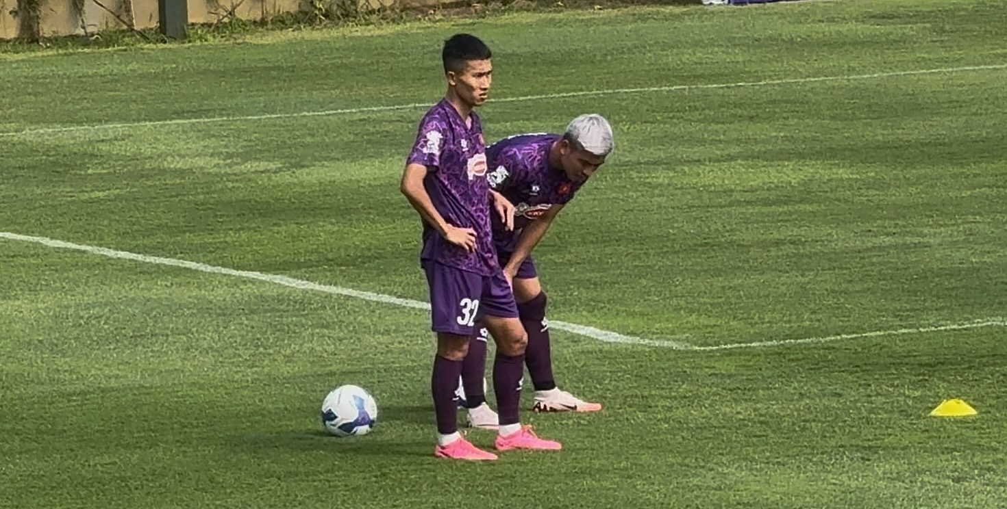 Dien mao Ngoc Tan trong mau ao tuyen Viet Nam hinh anh