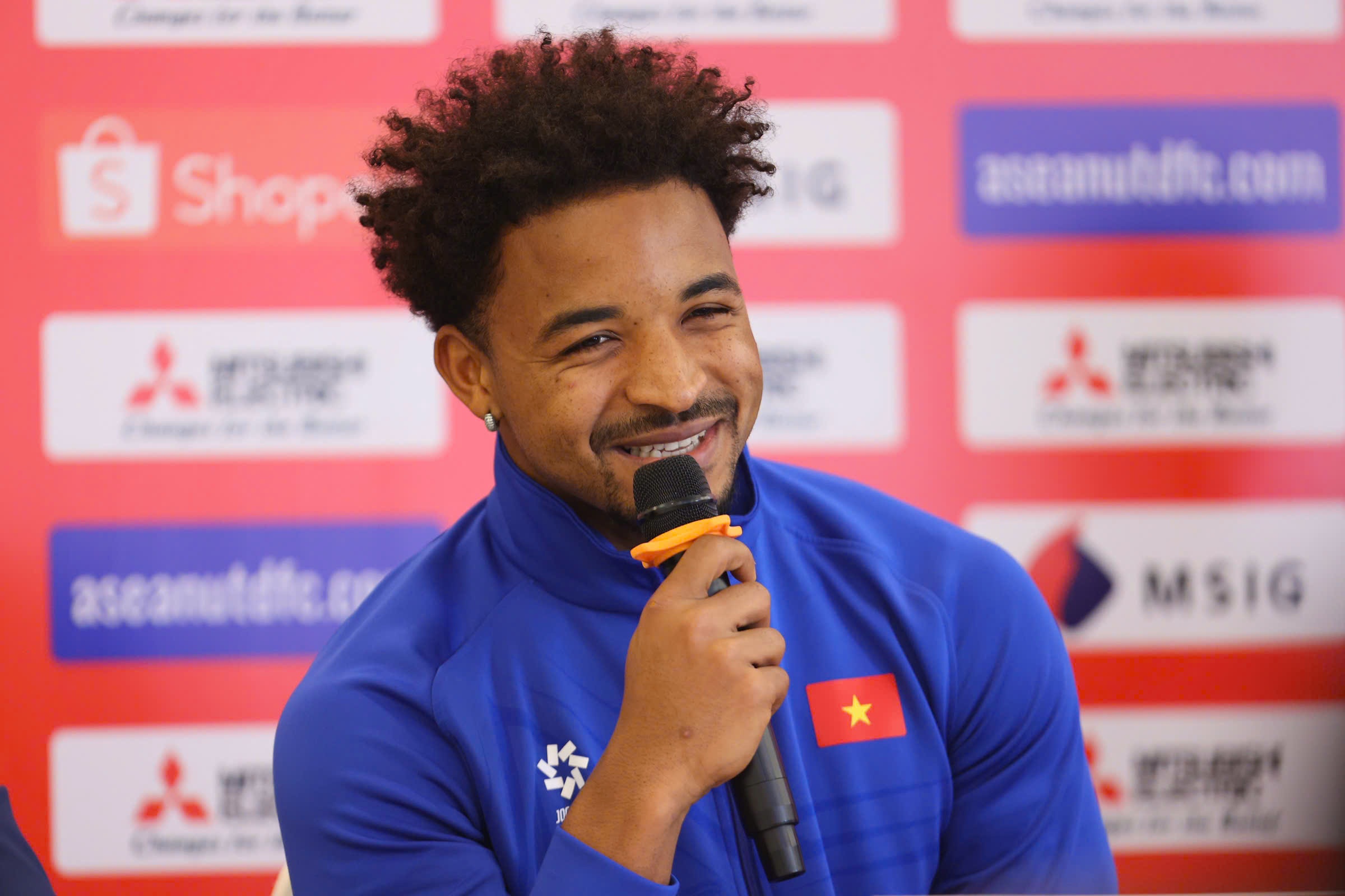 Xuan Son: 'Toi co the hat tot Quoc ca Viet Nam' hinh anh