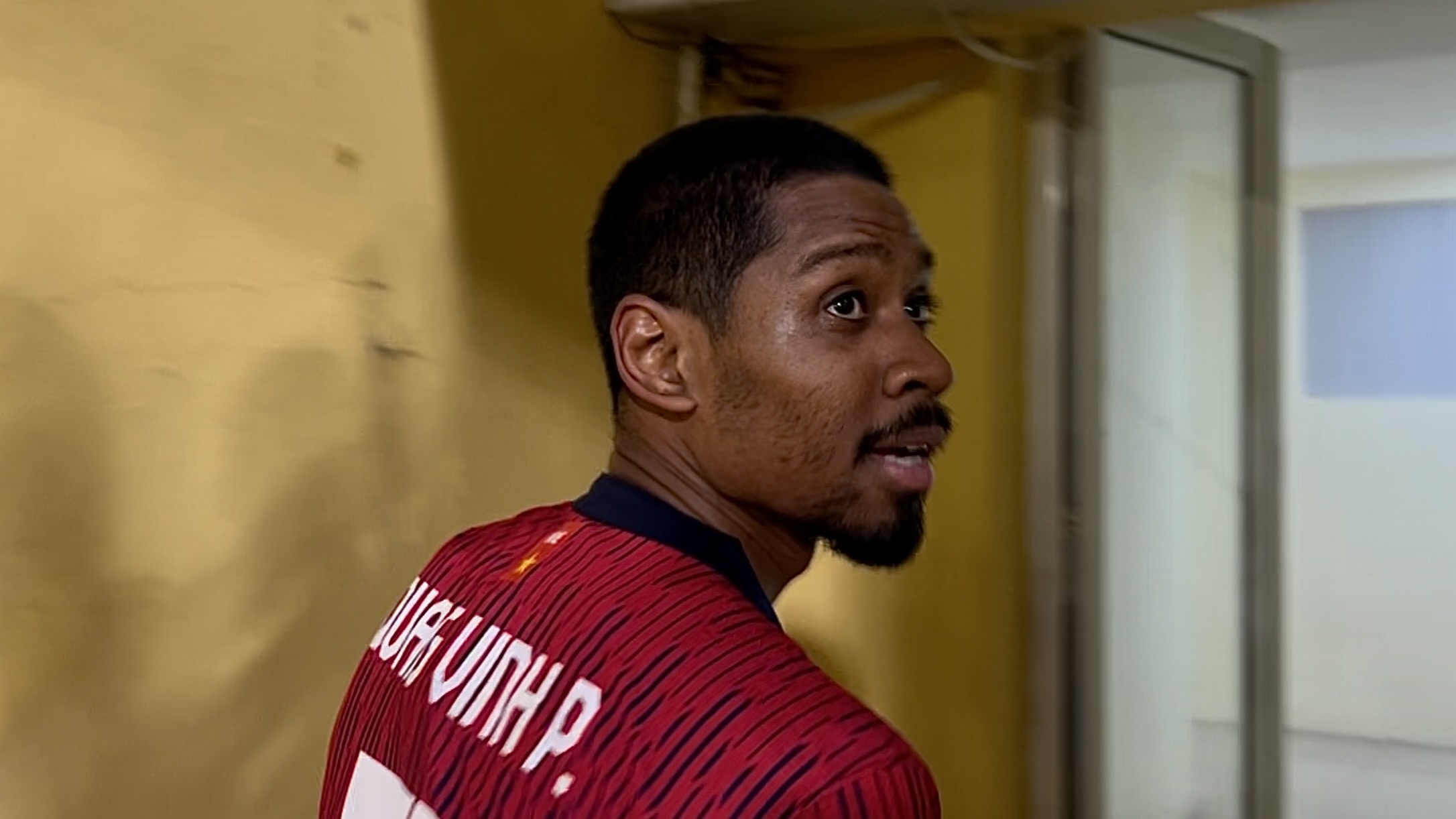 Jason Quang Vinh: 'Toi nhap tich gan xong roi' hinh anh