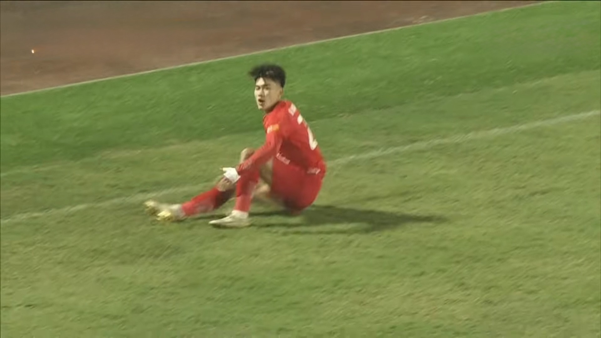 Nham Manh Dung gieo sau cho Nam Dinh hinh anh