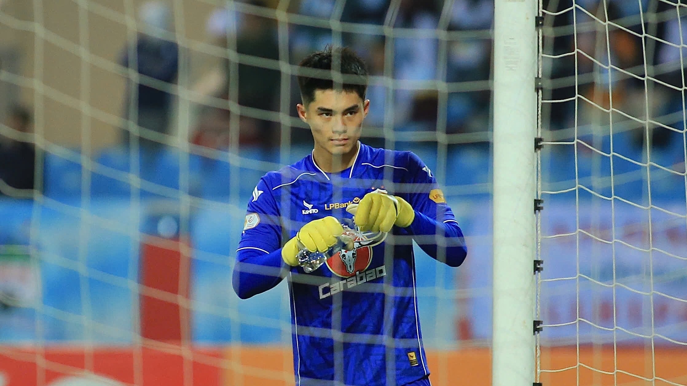 Tran Trung Kien dung im nhin sieu pham cua doi thu hinh anh