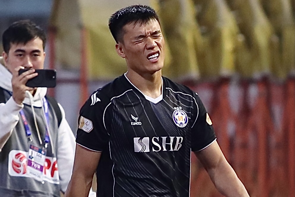 Con ac mong cua thu thanh Bui Tien Dung hinh anh