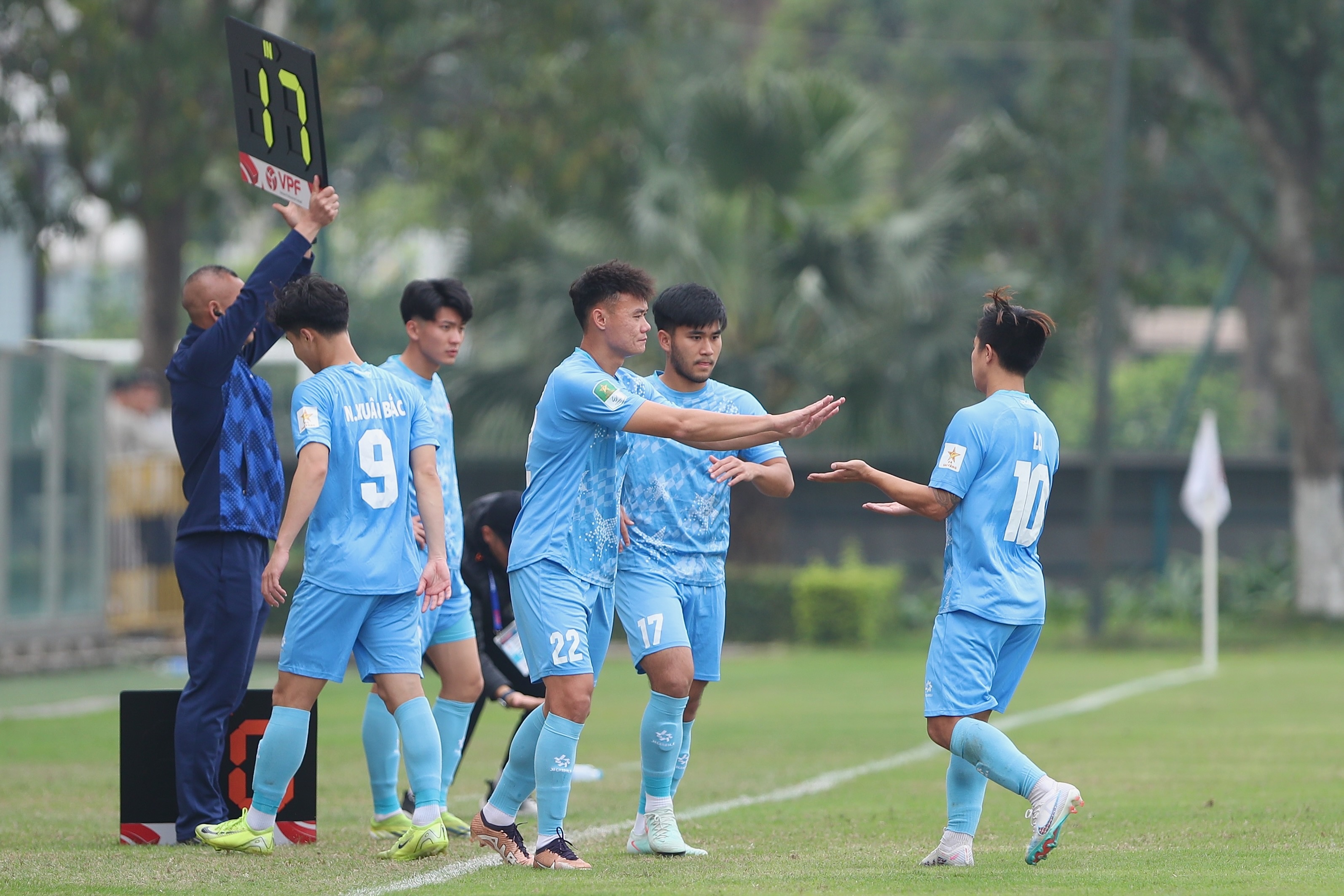 cau thu danh nhau anh 1