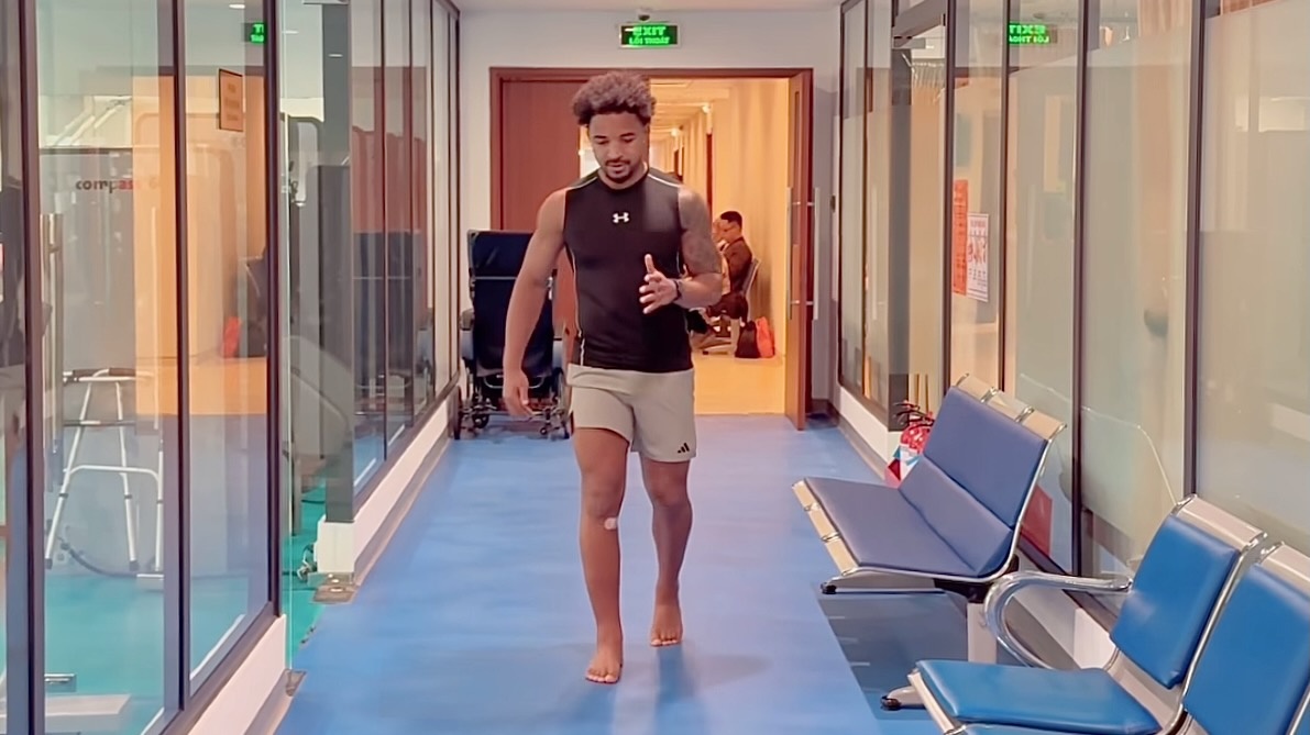 Xuan Son di bo khong can tay vin hinh anh