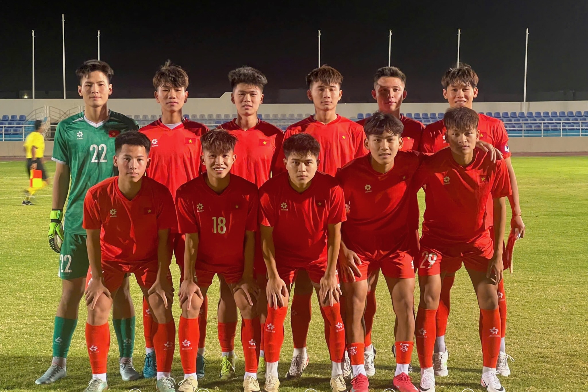 U17 Viet Nam thang Oman hinh anh