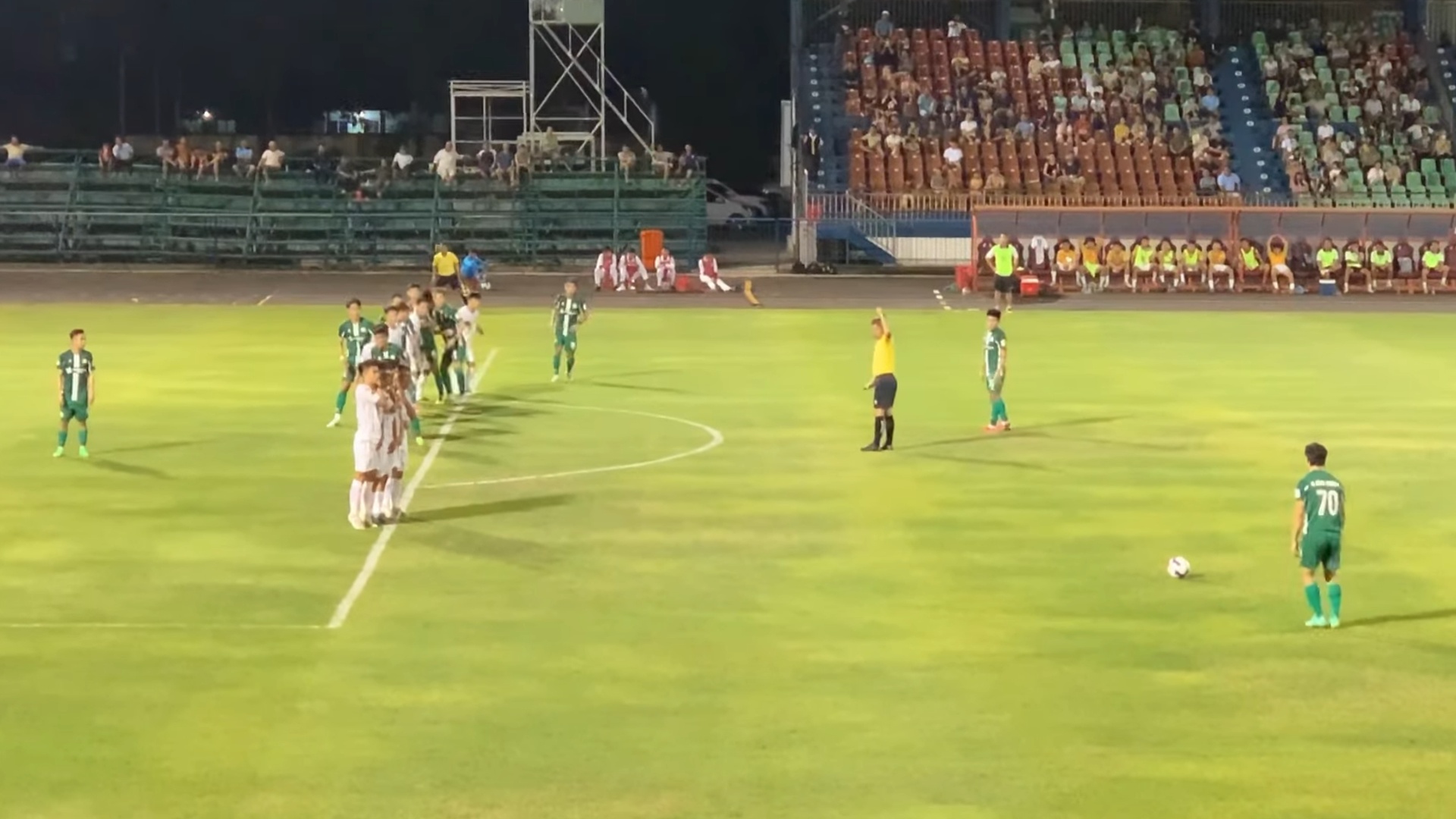 Sieu pham da phat cua Cong Phuong hinh anh