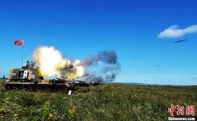 Xem dau xe tang ngoan muc o Nga hinh anh