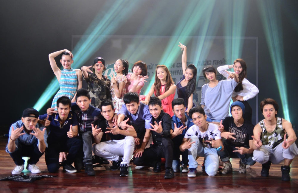 Lo dien top 20 cua 'Thu thach cung buoc nhay' hinh anh