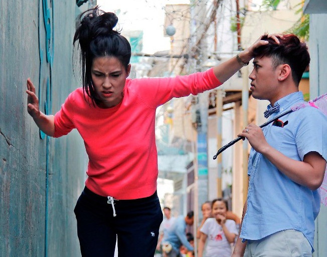 'Am muu giay got nhon' thu gan 8 ty sau 4 ngay cong chieu hinh anh