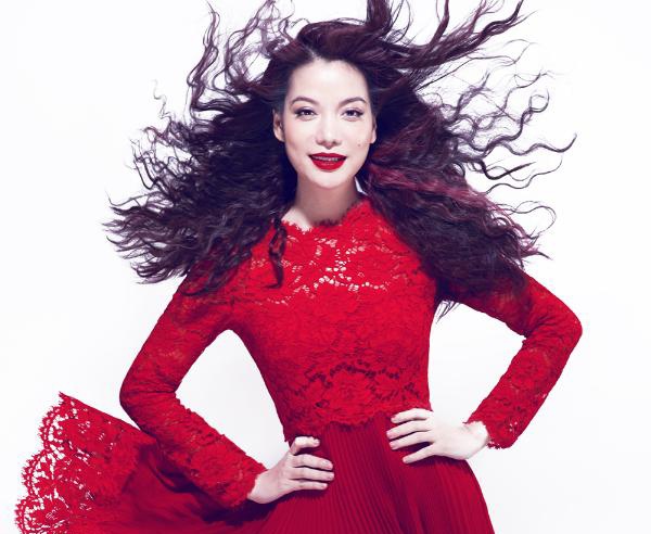 Truong Ngoc Anh: Hanh phuc, sao phai dien? hinh anh