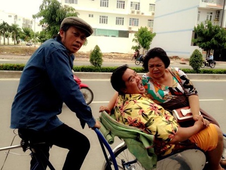 Nhung buc anh 'doc' nhat cua Hoai Linh hinh anh