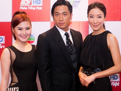 Sao Viet khoe sac ben my nam, my nu TVB hinh anh