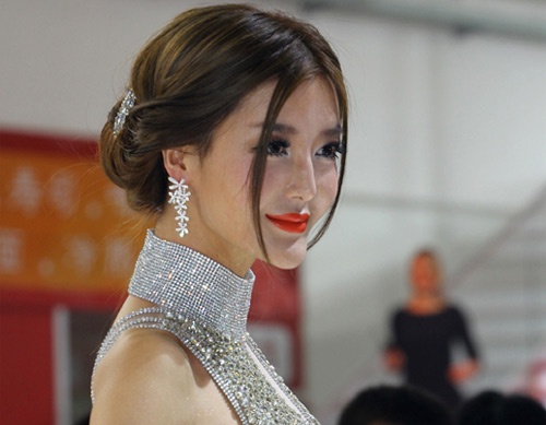 Ban sao Pham Bang Bang lo dau vet phau thuat tham my hinh anh