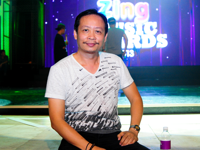 'Cac nghe si di xe cai tien ra san khau Zing Music Awards' hinh anh
