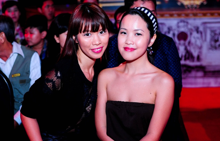 Ha Anh dua em gai di xem 'Chinh phuc dinh cao' hinh anh