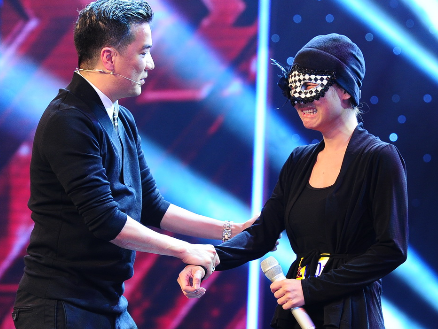 Cuu thanh vien May Trang bi nghi gia dang di thi X Factor hinh anh