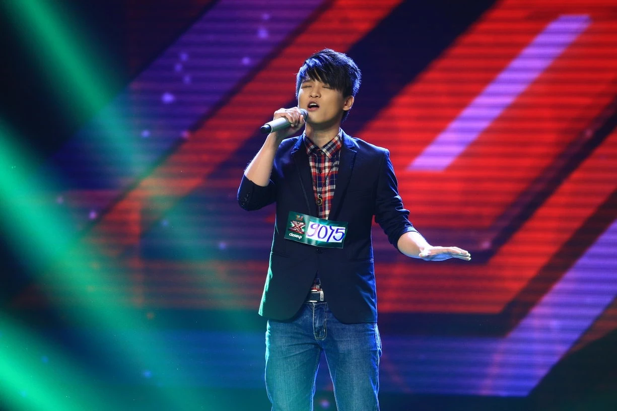 Phạm Đình Thái Ngân chọn Amazing Grace, một trong những bài thánh ca nổi tiếng nhất trong cộng đồng Cơ Đốc giáo. Hồ Ngọc Hà không thích một chàng trai 20 tuổi đứng khóc trên sân khấu: “Cần thêm thời gian nữa cho em, để em trưởng thành hơn trong giọng hát, trưởng thành hơn cả trong tính cách và bản lĩnh, để sau này, làm người đàn ông đứng trên sân khấu hạnh phúc sẽ có những biểu hiện khác ngoài chuyện khóc”. 