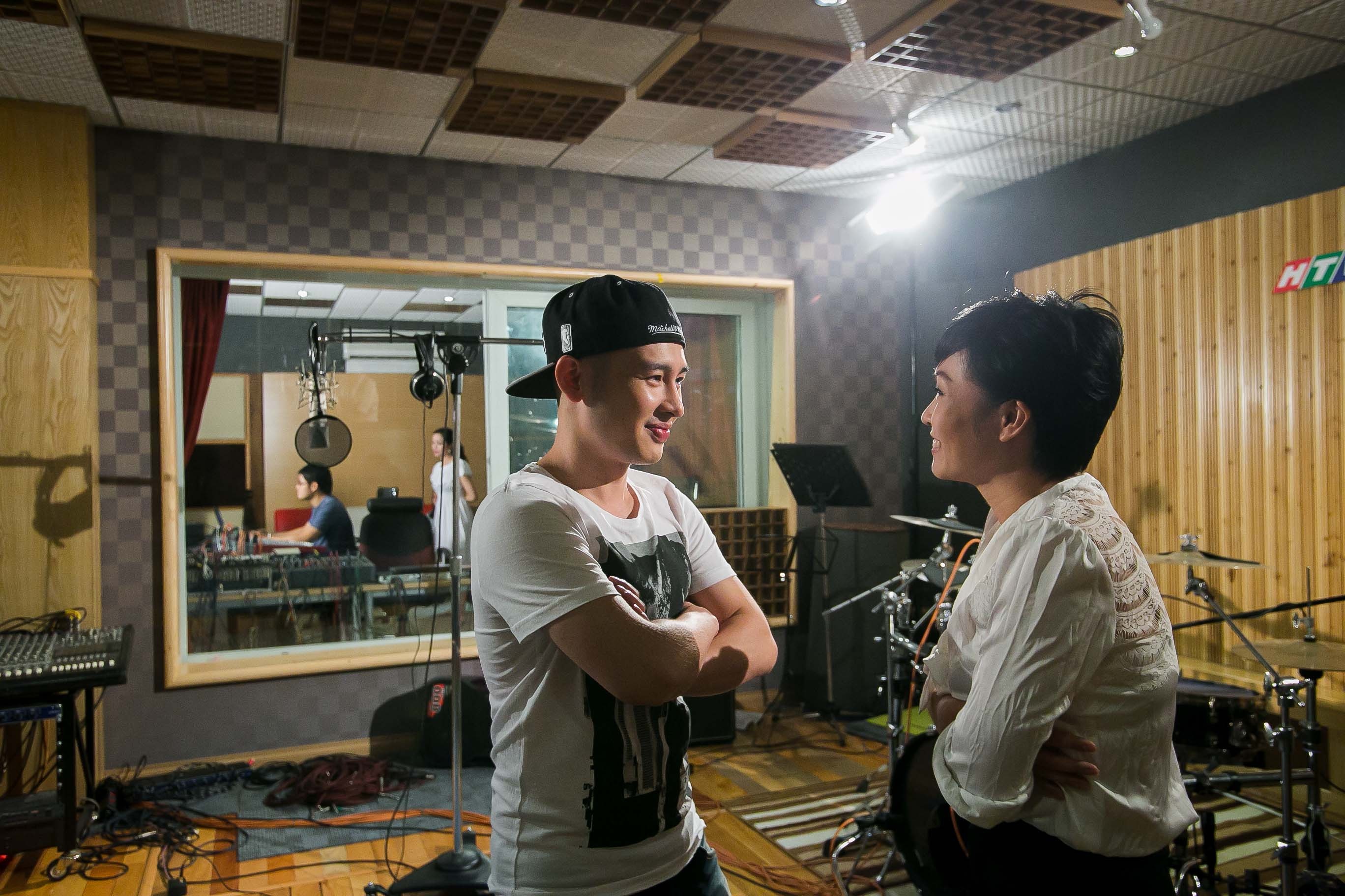 Tỏa sáng và bức phá với “Still loving you” đã giúp Hoàng Hải lấy lại phong độ so với tuần  đầu tiên. Thừa thắng xông lên khi liveshow ngày 3/5 sắp đến là sở trường của “Hoàng   tử V-pop” khi anh sẽ có cơ hội phát huy khả năng của mình.