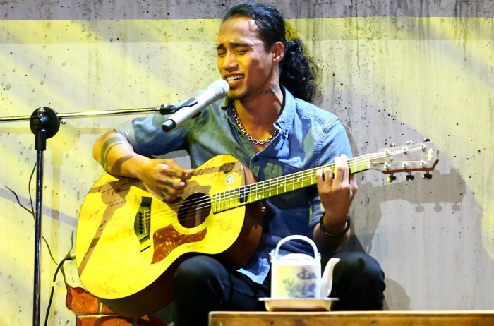 Pham Anh Khoa hat Huong ngoc lan hinh anh