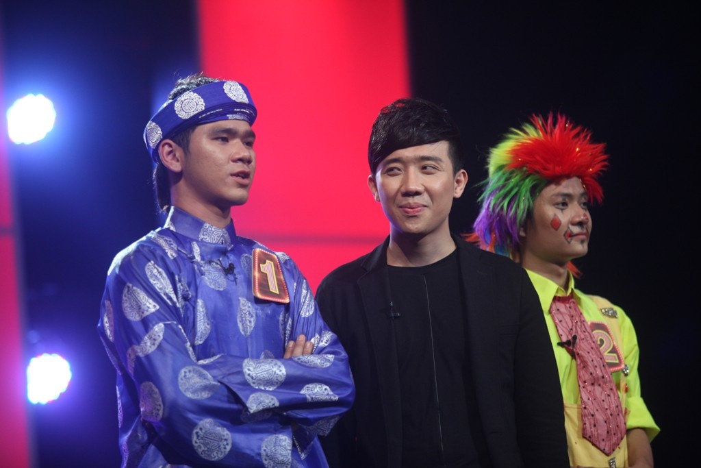 Tuy nhiên, tại vòng 3, Việt Hương - Hoài Linh vốn nổi tiếng tinh tường đã bị đánh lừa một cách ngoạn mục. Để tìm ra ảo thuật gia chuyên nghiệp, đội nhà tin chắc mình đoán đúng