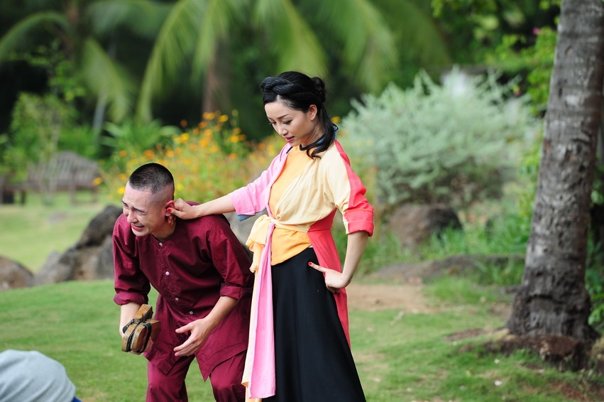 Phạm Thu Hà (cá tính, hay ghen) – Hoàng Hải hay chọc phá, trêu ghẹo các cô gái khác