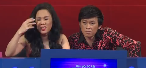 Viet Huong - Hoai Linh mac muu nguoi dep hinh anh