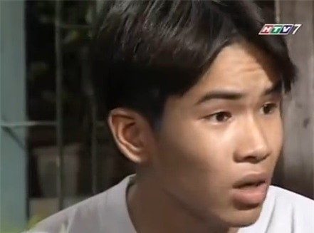 Quang sọ - chàng lớp trưởng giỏi võ và rất mê ăn khoai sọ.