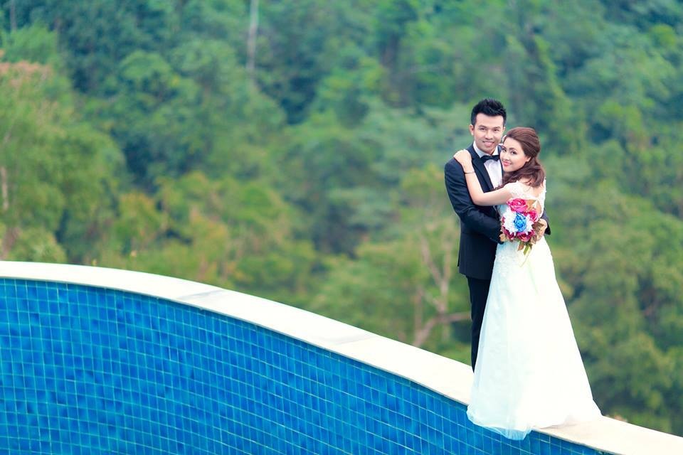 Quang Tú hiện đang là giảng viên tại đại học Sân khấu Điện ảnh Hà Nội. Anh đã lập gia đình vào tháng 3 vừa qua.