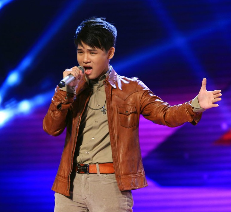 Thai Ngan hat hit Bang Kieu van toa sang hinh anh