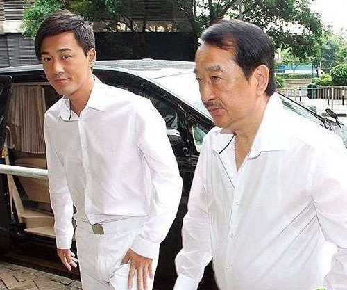 Lâm Phong và bố.