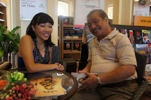    Nghệ sĩ Trần Hiếu luôn dành cho Trần Thu Hà sự yêu thương xen lẫn tự hào, cảm phục.