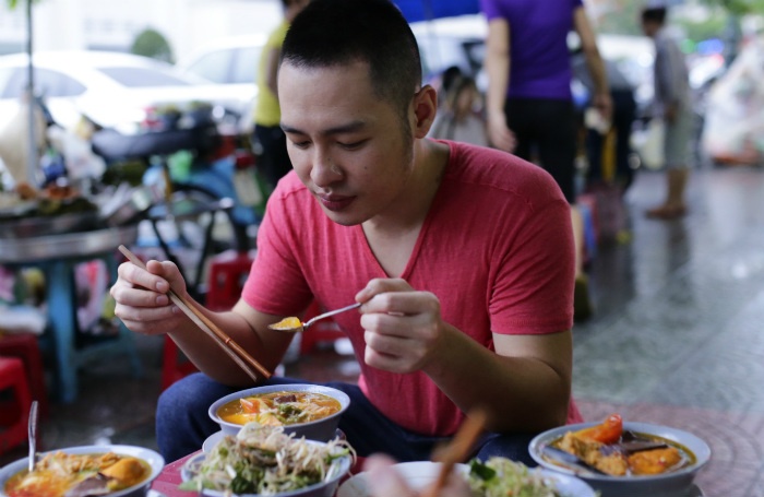 Hoang Hai rong ruoi an vat khap Sai Gon hinh anh