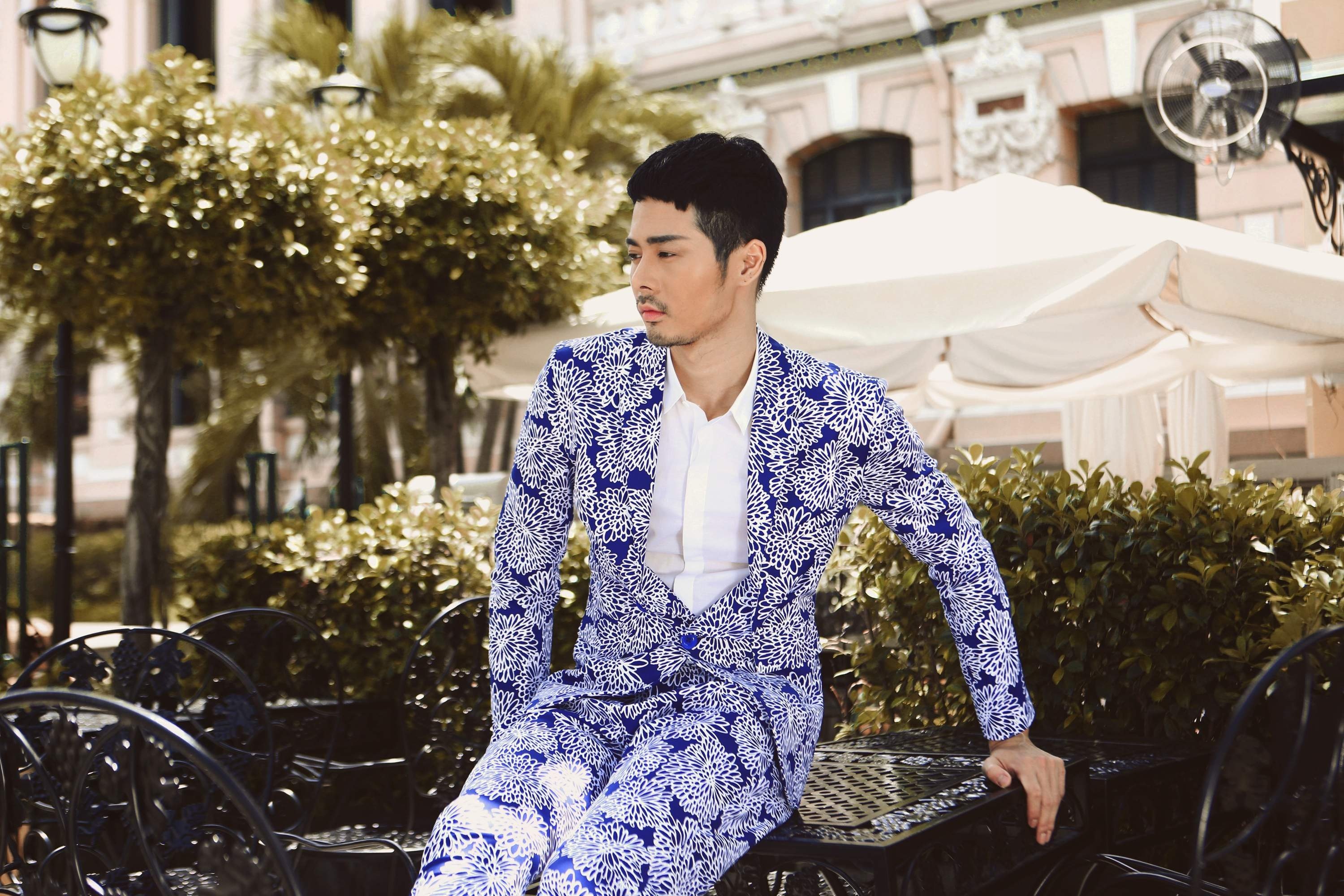 Sau cuộc thi Vietnam’s Next Top Model 2013, Dương Mạc Anh Quân đã trở thành cái tên quen thuộc với nhiều khán giả yêu thích thời trang. Anh cũng gây được nhiều ấn tượng bởi phong cách chuyên nghiệp trên sàn catwalk trong những chương trình thời trang lớn và những bộ hình đầy cá tính. 