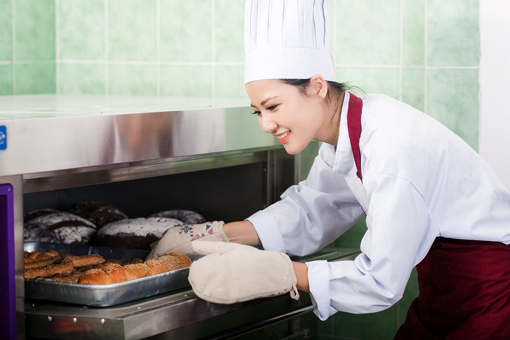 Nội trợ, nấu nướng, làm bánh là những đam mê bất tận của Trần Thị Quỳnh, chính vì vậy cô muốn biến niềm đam mê của mình thành công việc kinh doanh.