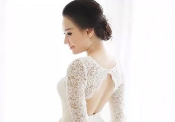 Vo Baggio: 'Cuoi de che giau su vo vun ben trong' hinh anh