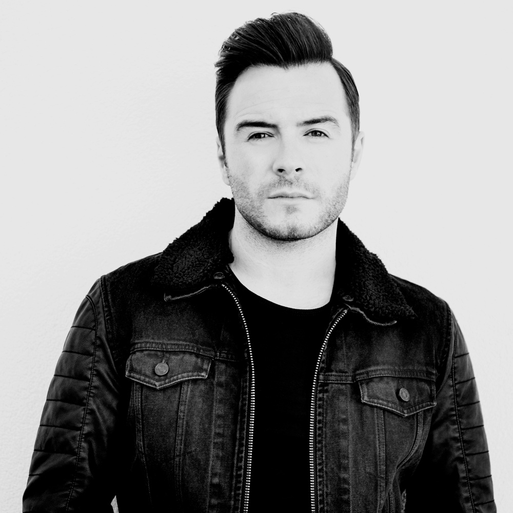 giọng ca chính của 