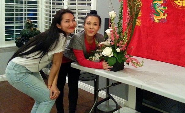 Vo chong Viet Huong chuan bi don re cho Kim Hien hinh anh