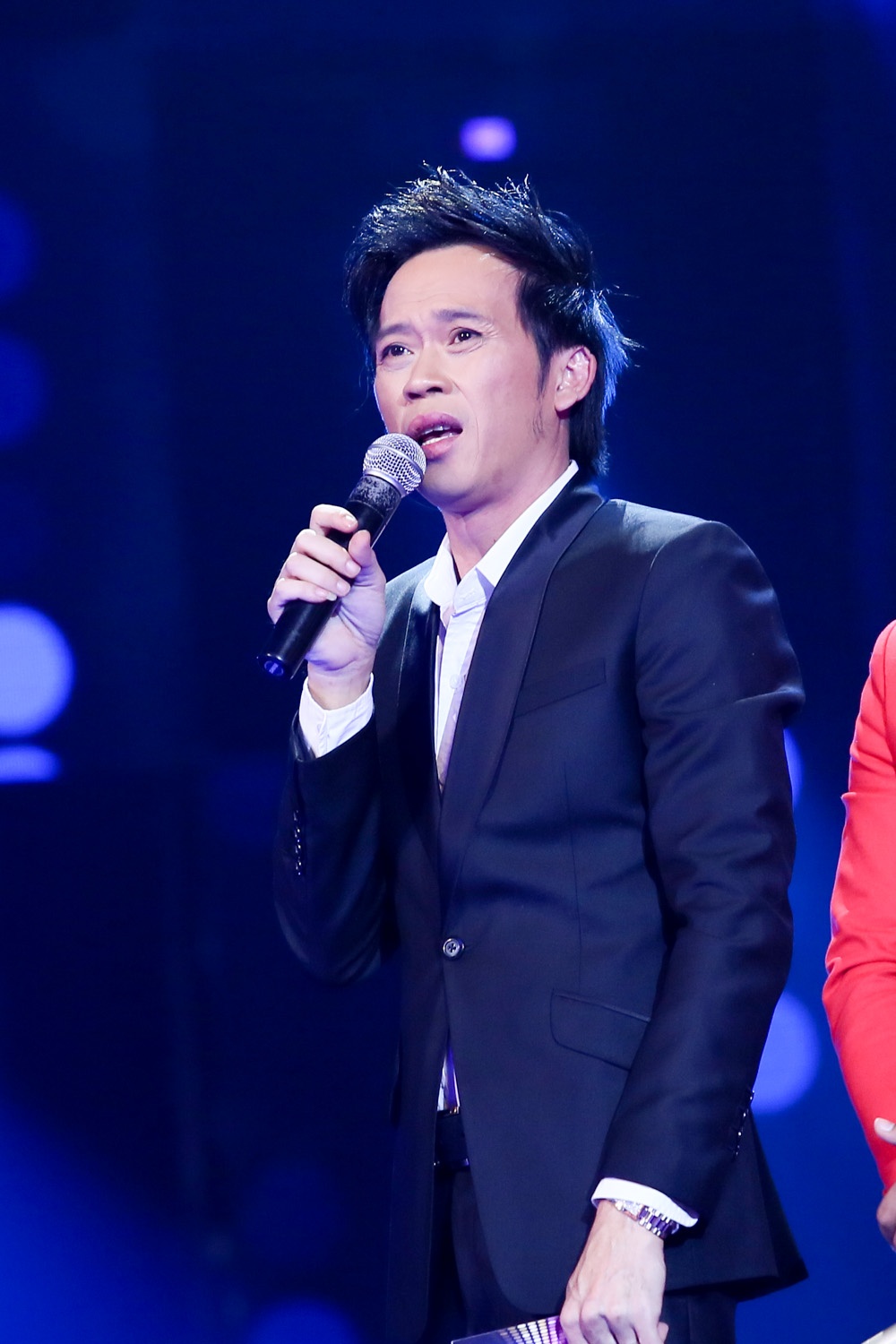 Người nhà của Bích Thủy nhanh chóng nhận ra điều này nên đã khuyên cô nên chấp nhận thương lượng, nhưng cô vẫn không đồng ý. Các kênh thông tin mà Hoài Linh đưa ra đều bất lợi cho Bích Thủy nhưng cô vẫn cố vớt vát niềm tin sẽ chiến thắng. Nhưng ngay cả Trấn Thành cũng chọn đối thủ, điều này đã khiến cô đắn đo khá nhiều.