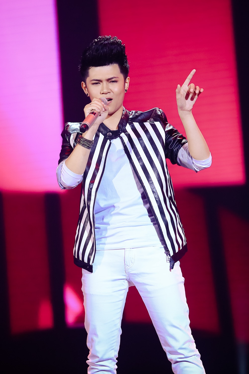 The Winner Is – Tôi là người chiến thắng với bảng thi Học sinh – sinh viên được truyền hình trực tiếp trên HTV7 tối 16/8 đã tạo nên cơn sốt mang tên Linh K.