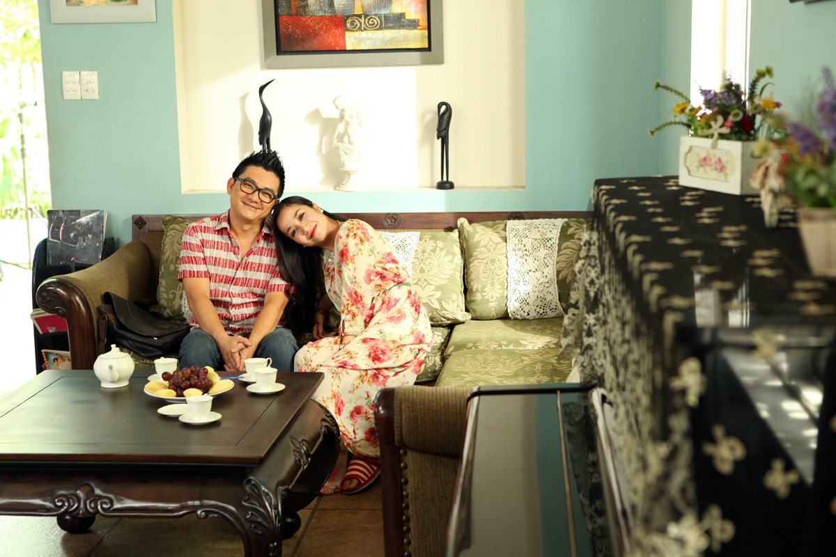 Nam diễn viên hài sẽ hát trên 20 bài hát cho bộ phim này. Để hoàn thành vai nam chính trong Gái ế kén chồng, Anh Vũ đã từ chối các lời mời lưu diễn và chỉ tập trung cho vai diễn anh tâm huyết.